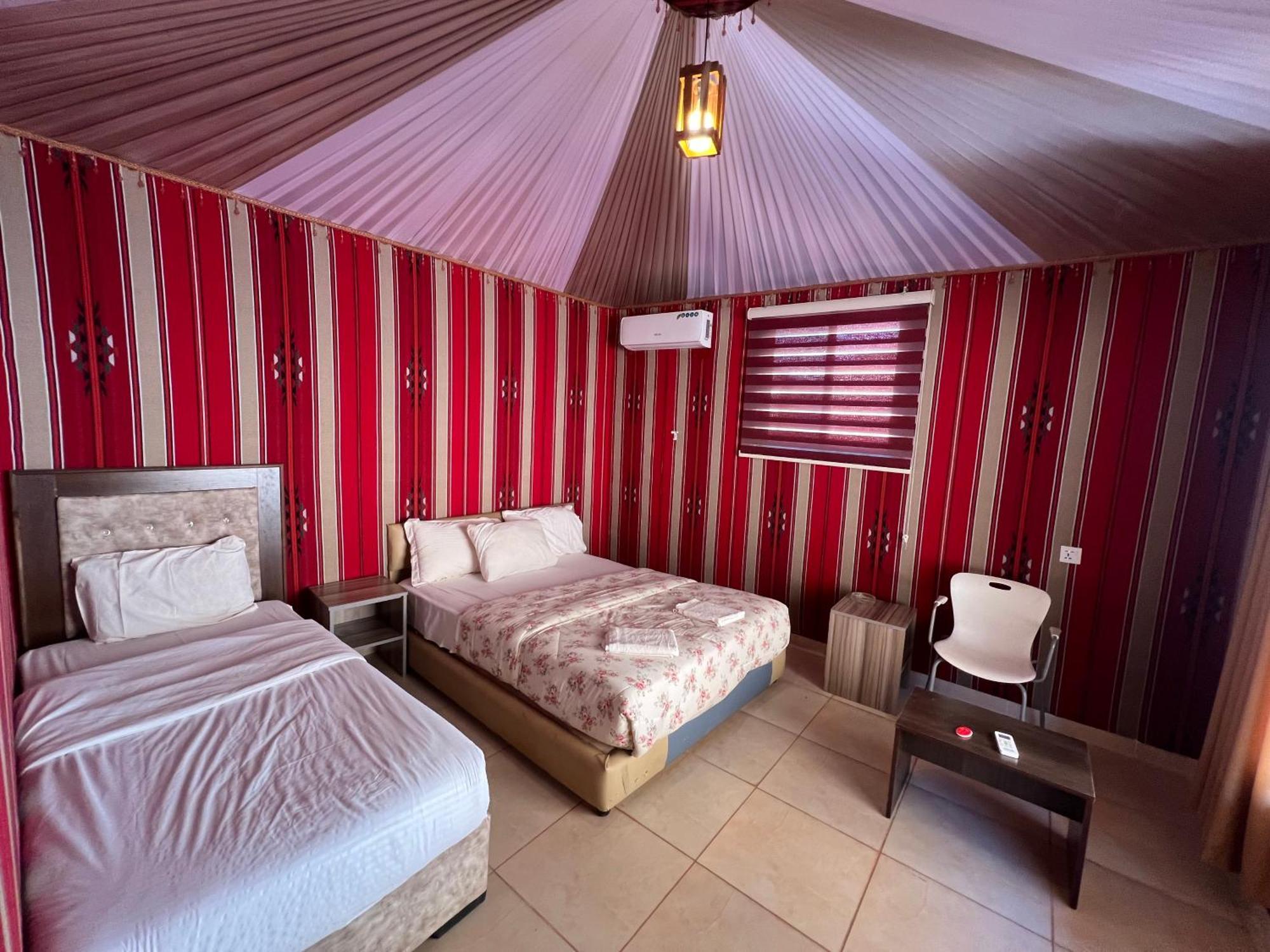 Angelina Wadi Rum Camp Kültér fotó