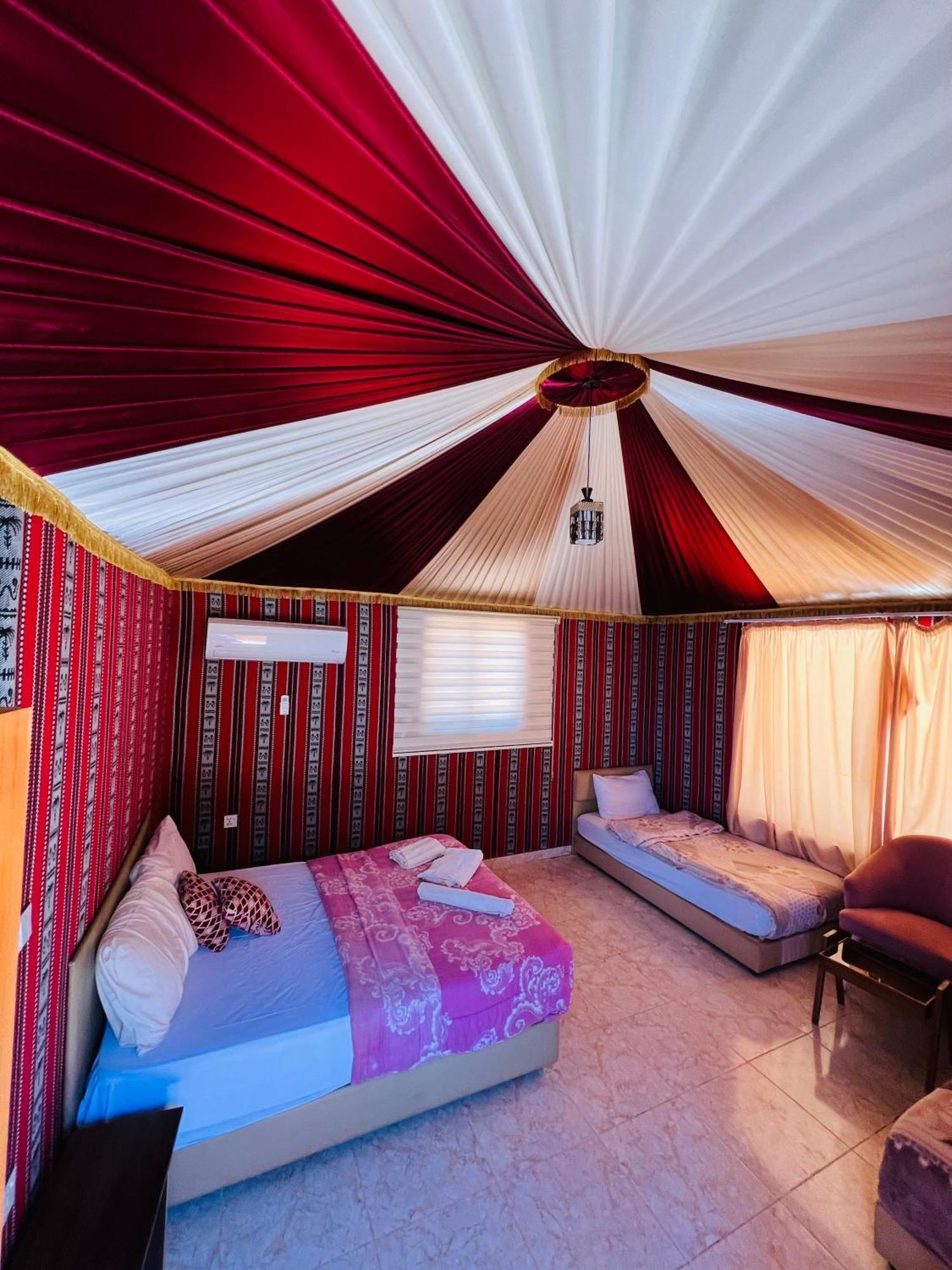 Angelina Wadi Rum Camp Kültér fotó